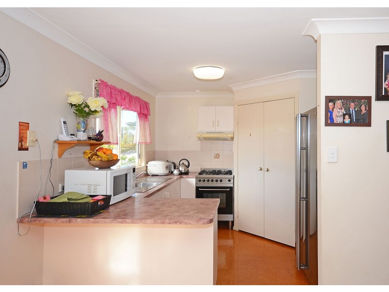 108 Corser Street, Point Vernon QLD 4655