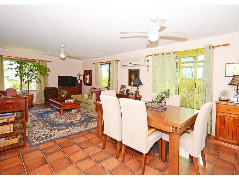 68 North Street, Point Vernon QLD 4655