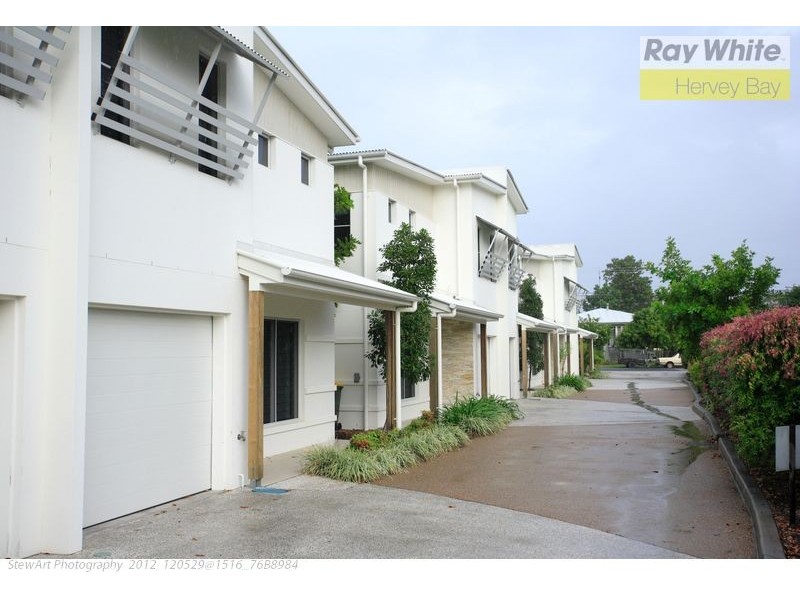 9/541 Charlton Esplanade, Urangan QLD 4655
