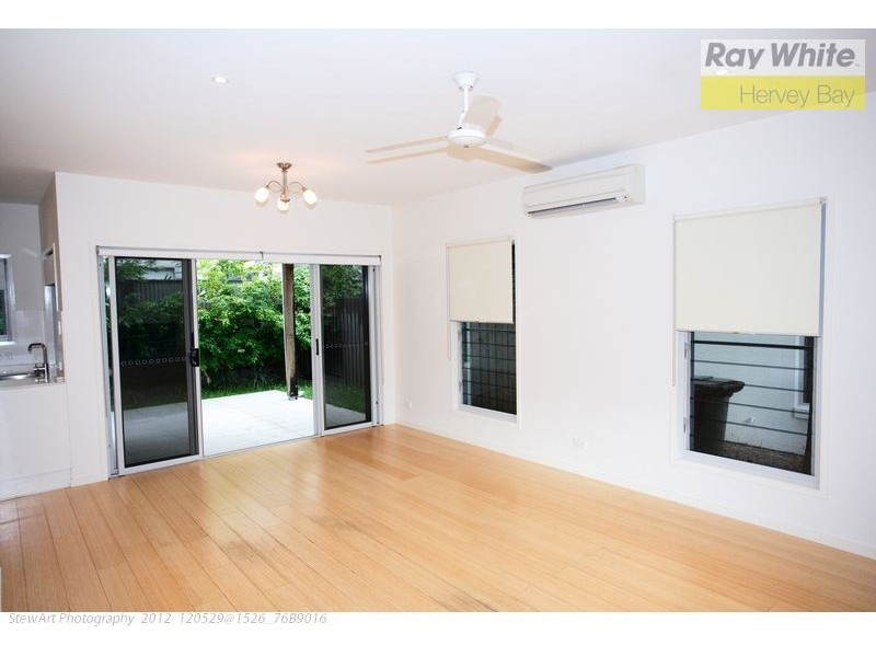 9/541 Charlton Esplanade, Urangan QLD 4655