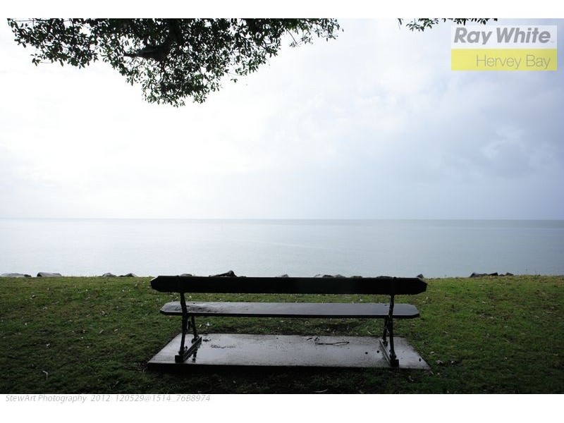 9/541 Charlton Esplanade, Urangan QLD 4655