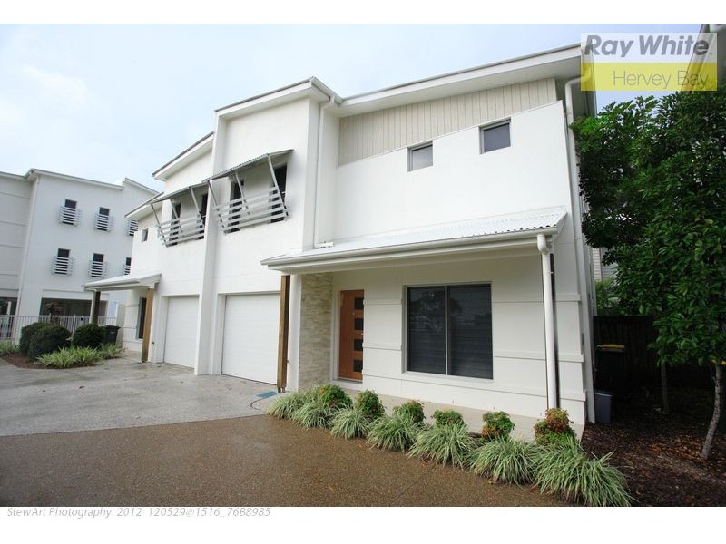 9/541 Charlton Esplanade, Urangan QLD 4655