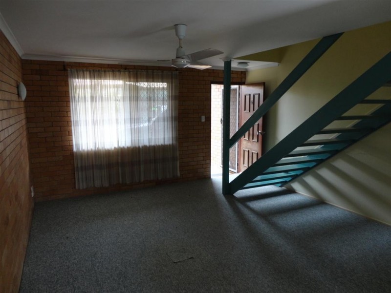 4/80 Hibiscus Street, Urangan QLD 4655