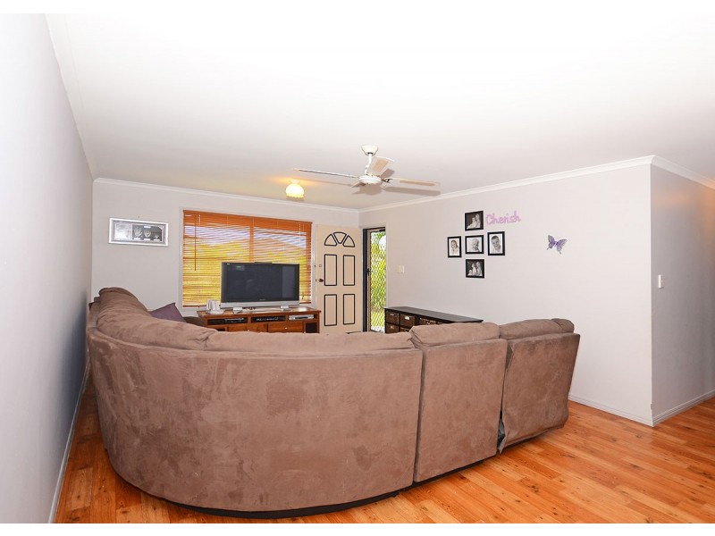 21 Wide Bay Drive, Eli Waters QLD 4655