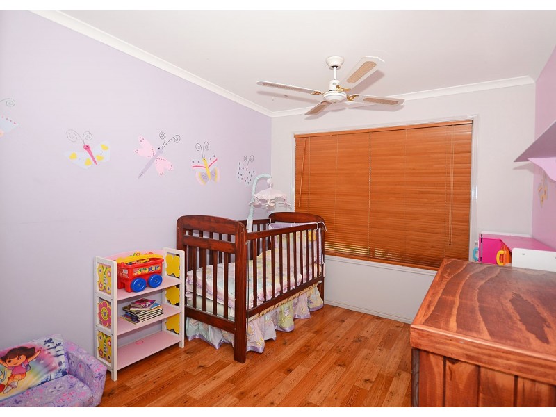 21 Wide Bay Drive, Eli Waters QLD 4655