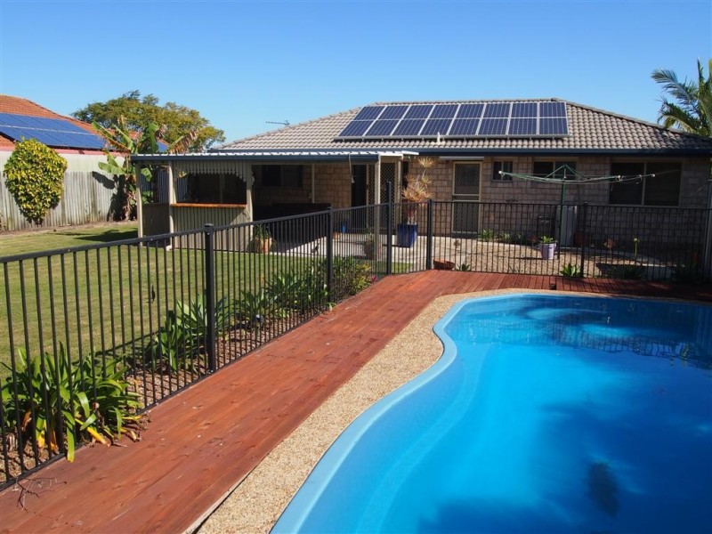 21 Wide Bay Drive, Eli Waters QLD 4655