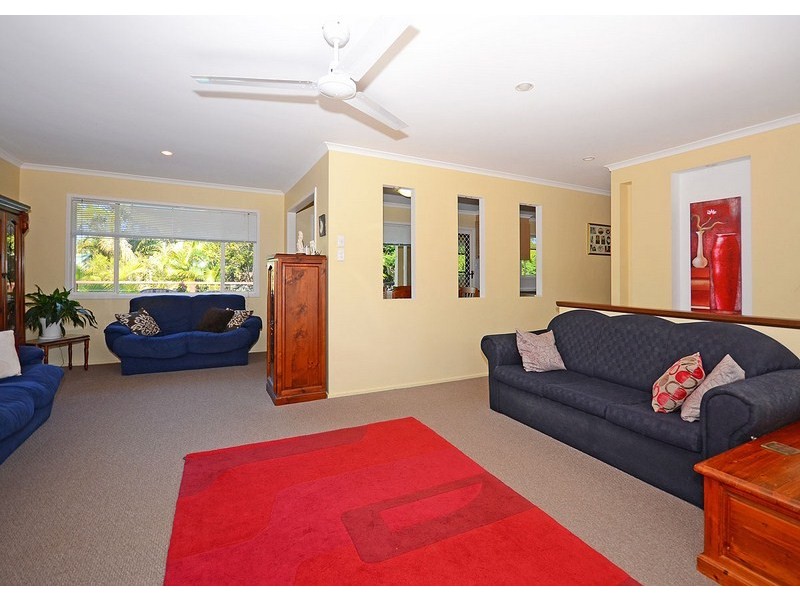 5 White Street, Point Vernon QLD 4655