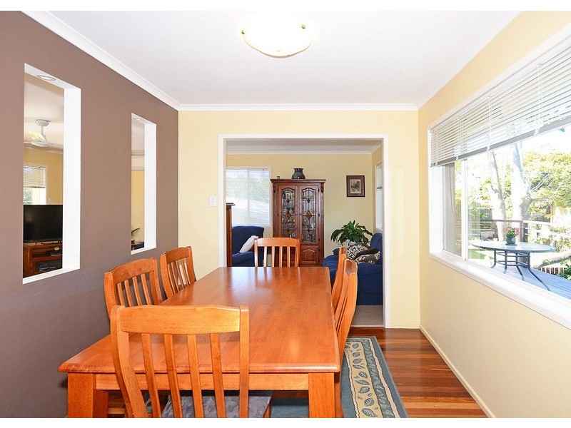 5 White Street, Point Vernon QLD 4655