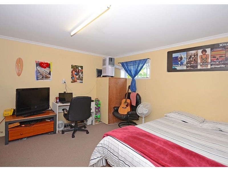 5 White Street, Point Vernon QLD 4655