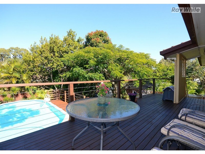 5 White Street, Point Vernon QLD 4655