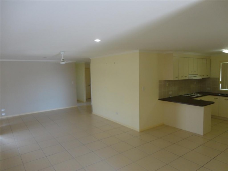 26 Endeavour Way, Eli Waters QLD 4655