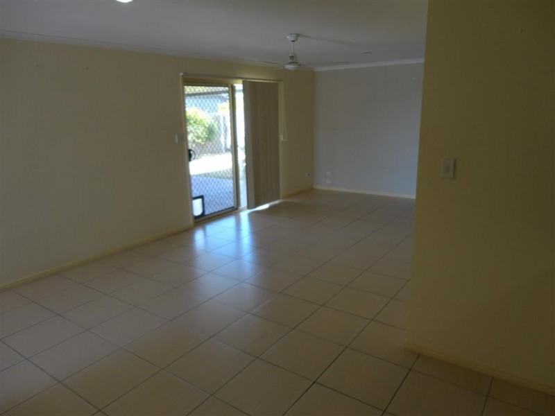 26 Endeavour Way, Eli Waters QLD 4655