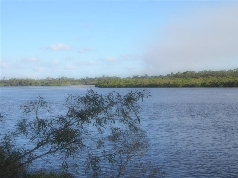 293 The Yachtsmans Drive, Burrum River QLD 4659