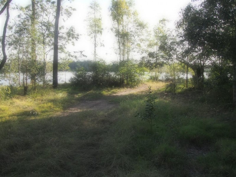 293 The Yachtsmans Drive, Burrum River QLD 4659