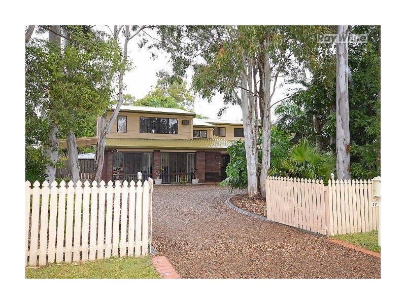 38 Corser Street, Point Vernon QLD 4655