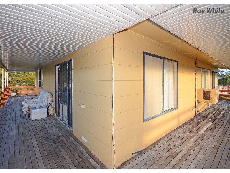 4 Prince Street, Urangan QLD 4655