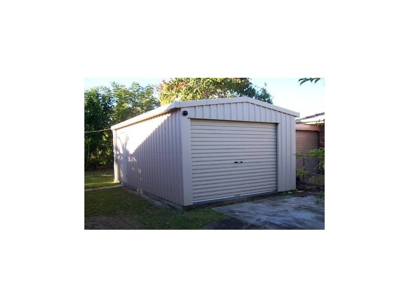 2 Michelle Drive, Point Vernon QLD 4655