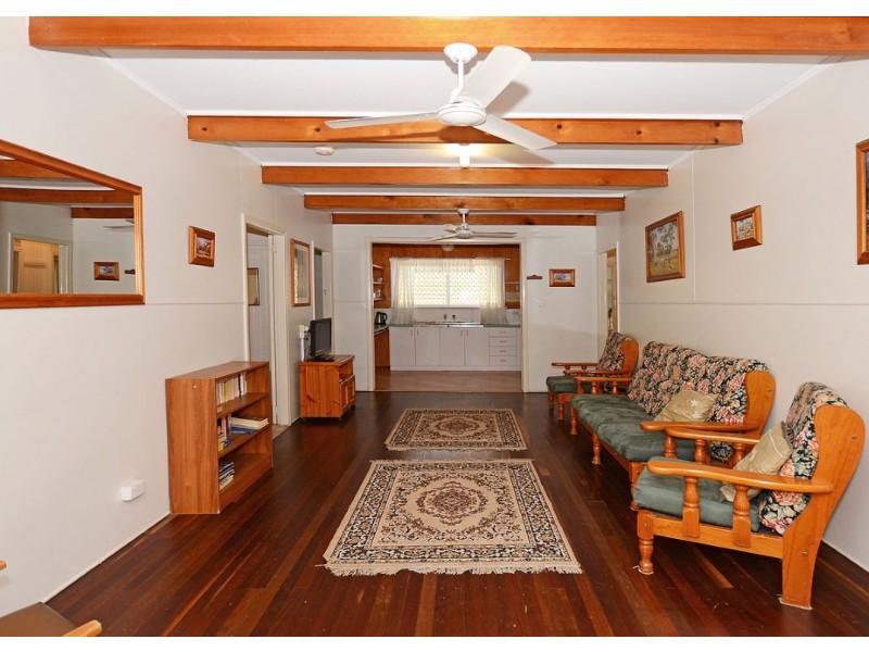 34 Fraser Street, Torquay QLD 4655