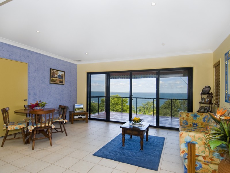 18 Ariadne Street, River Heads QLD 4655