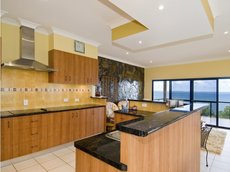 18 Ariadne Street, River Heads QLD 4655