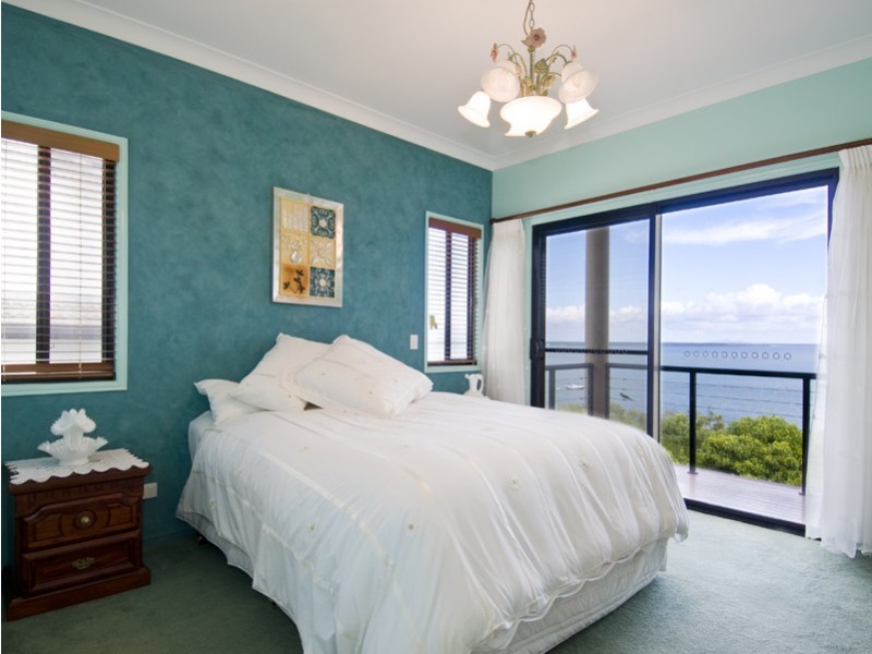 18 Ariadne Street, River Heads QLD 4655