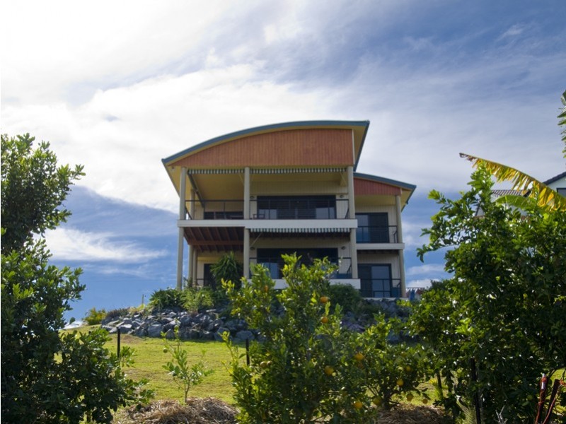 18 Ariadne Street, River Heads QLD 4655