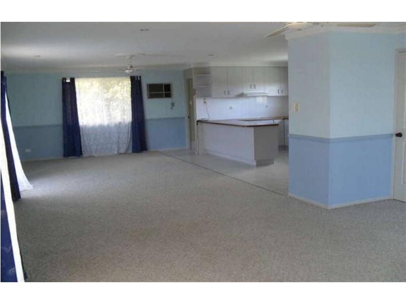 18 Faye Avenue, Scarness QLD 4655