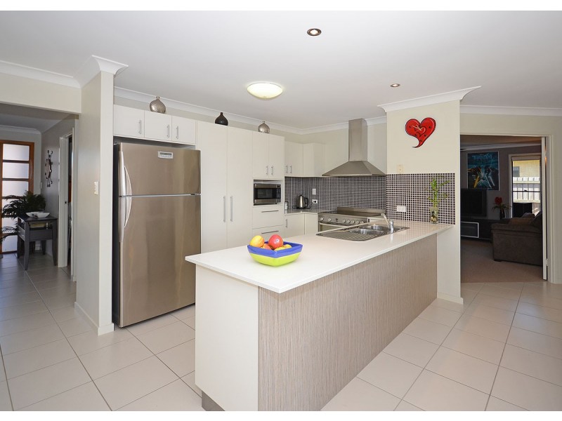 10 Harly Court, Urraween QLD 4655