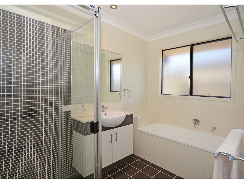 10 Harly Court, Urraween QLD 4655