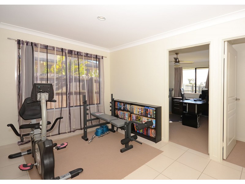 10 Harly Court, Urraween QLD 4655