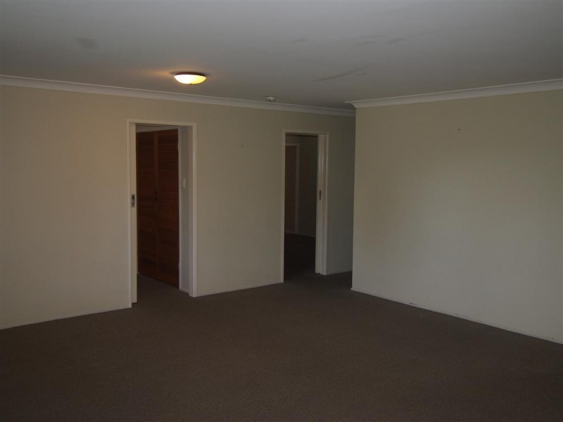 5 Maple Street, Pialba QLD 4655
