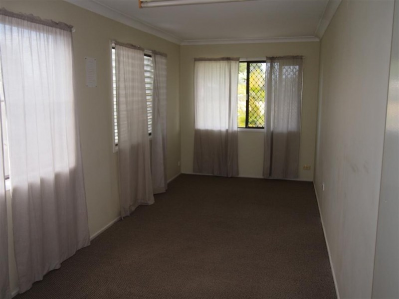 5 Maple Street, Pialba QLD 4655