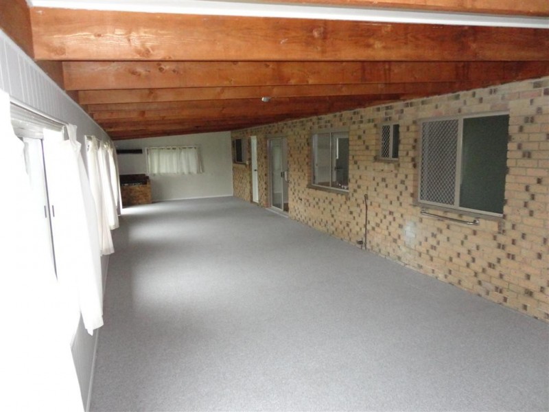 37 Dover Street, Pialba QLD 4655