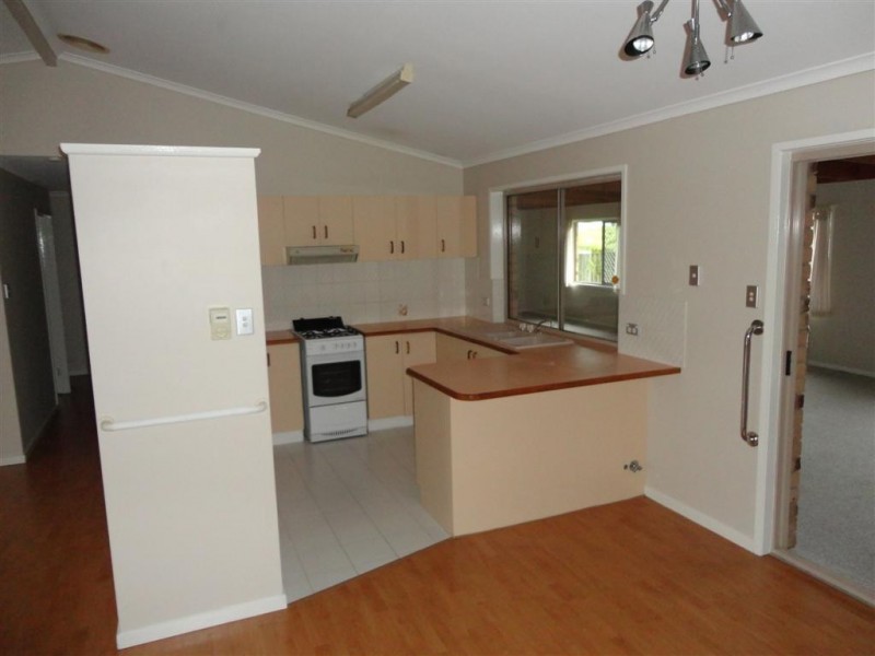 37 Dover Street, Pialba QLD 4655