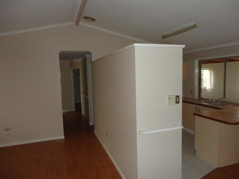 37 Dover Street, Pialba QLD 4655