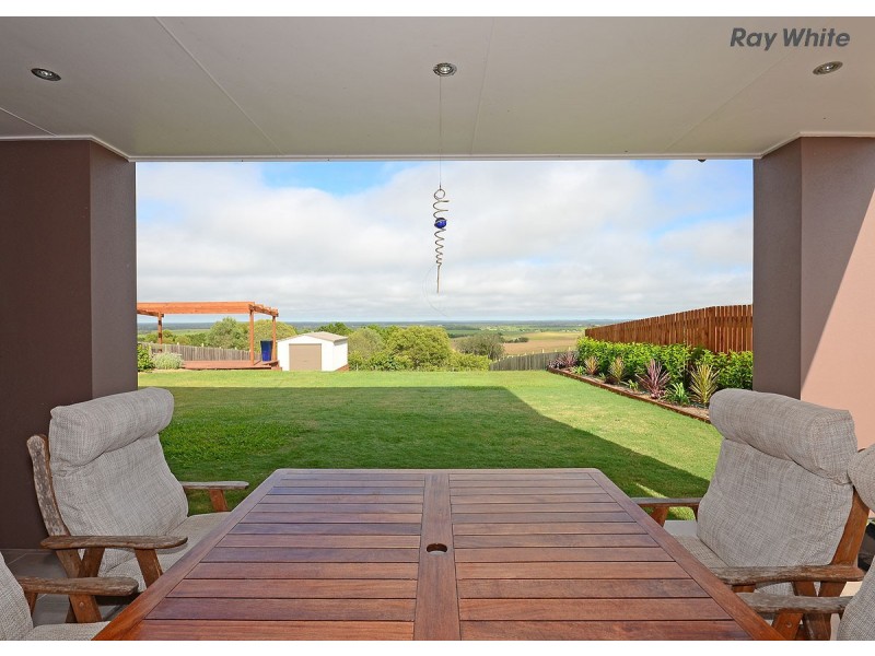 22 Sandy View Drive, Nikenbah QLD 4655