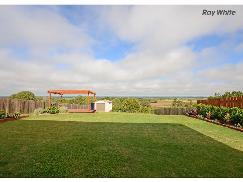 22 Sandy View Drive, Nikenbah QLD 4655