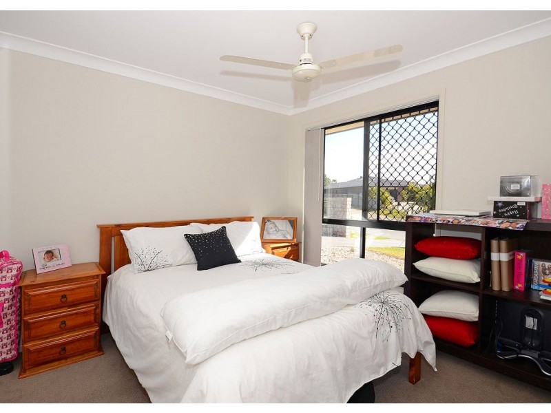 16 Grey Gum Court, Urraween QLD 4655