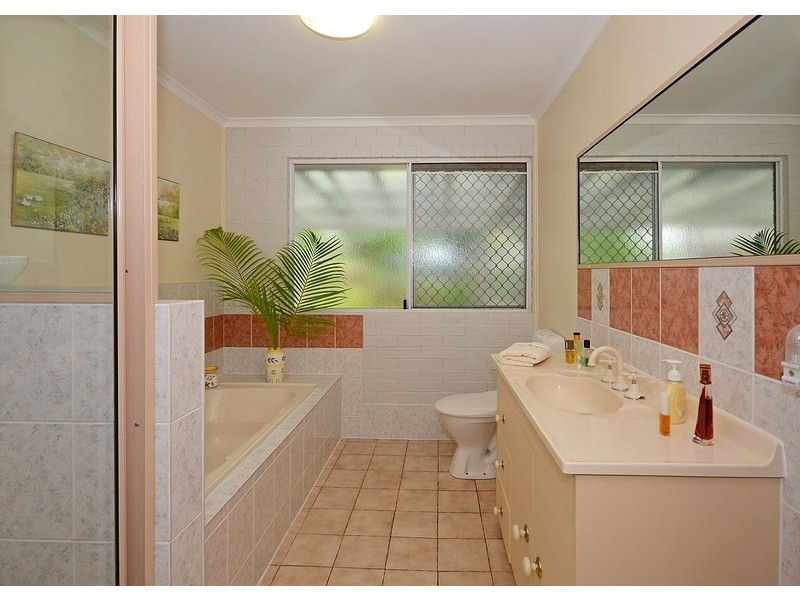 30 Acacia Street, Hervey Bay QLD 4655