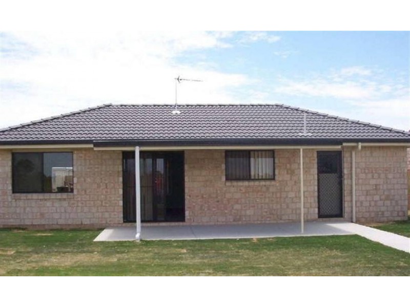 6 Sharyn Court, Point Vernon QLD 4655
