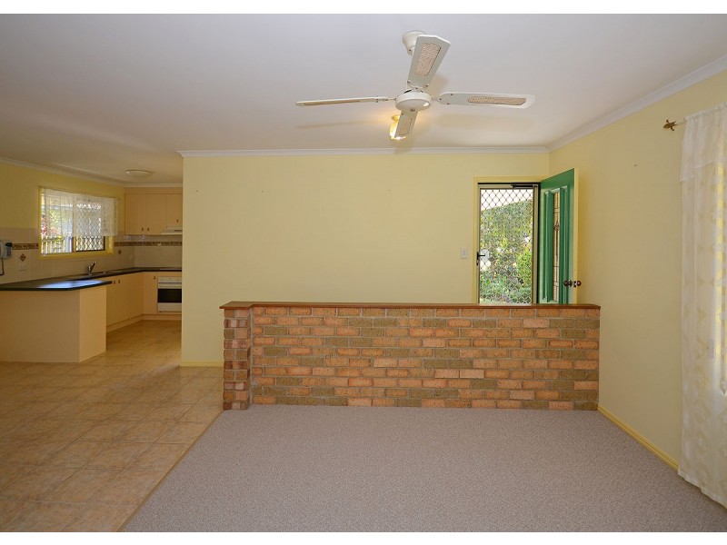 22 Wattle Street, Point Vernon QLD 4655