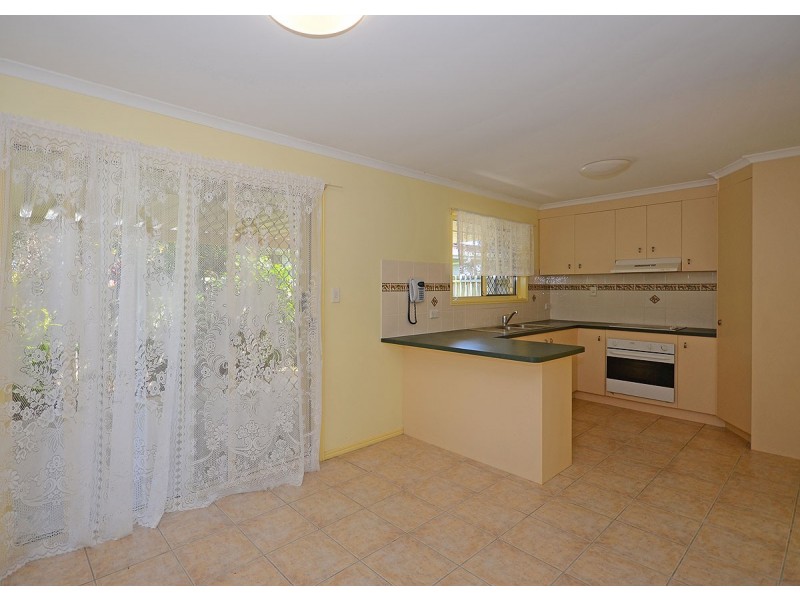 22 Wattle Street, Point Vernon QLD 4655
