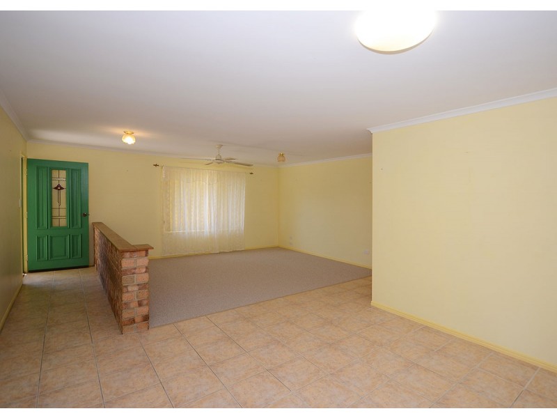 22 Wattle Street, Point Vernon QLD 4655