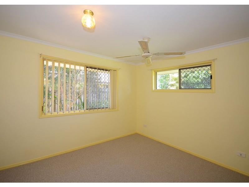 22 Wattle Street, Point Vernon QLD 4655