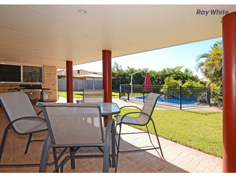 2 Abbey Court, Kawungan QLD 4655