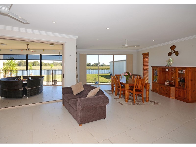 35 Yarrilee Circuit, Urraween QLD 4655