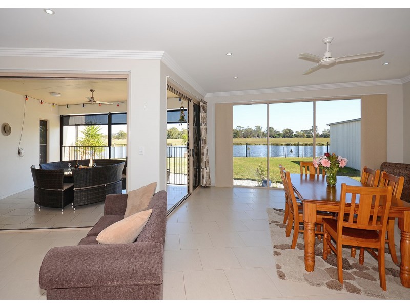 35 Yarrilee Circuit, Urraween QLD 4655