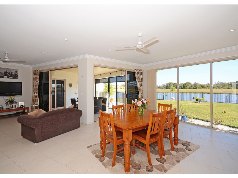 35 Yarrilee Circuit, Urraween QLD 4655