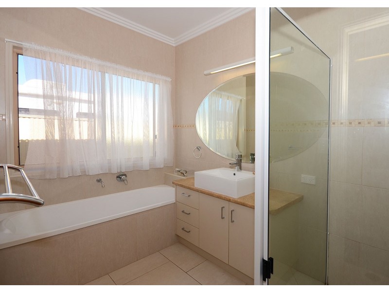 35 Yarrilee Circuit, Hervey Bay QLD 4655