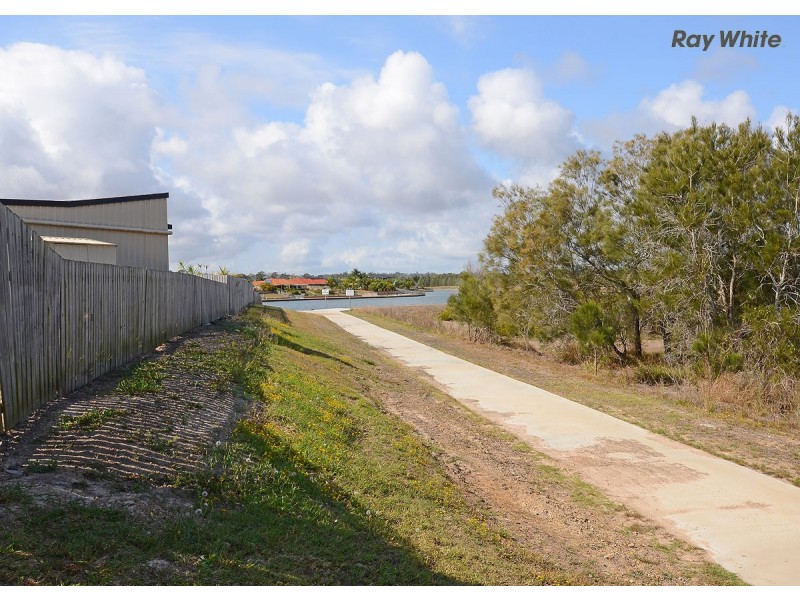22 Kestrel Court, Eli Waters QLD 4655